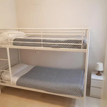 Lorena Dreams 3000 Apartment